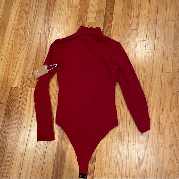 Reformation Jeans Crimson Turtleneck Bodysuit - Picture 6 of 6